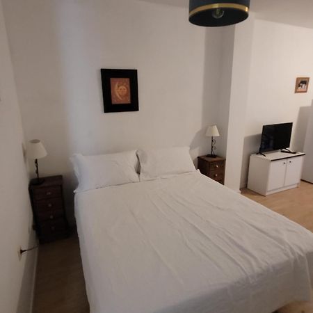 Apartamento Cerca A La Playa Del Cura ! Cura Beach ตอร์เรเวียคา ภายนอก รูปภาพ
