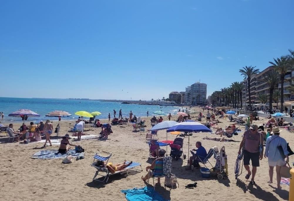 Apartamento Cerca A La Playa Del Cura ! Cura Beach ตอร์เรเวียคา ภายนอก รูปภาพ