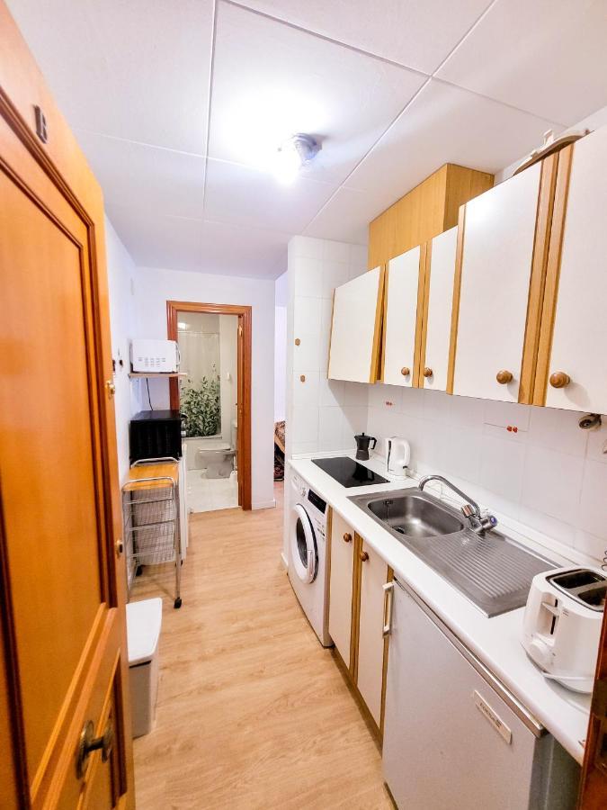 Apartamento Cerca A La Playa Del Cura ! Cura Beach ตอร์เรเวียคา ภายนอก รูปภาพ