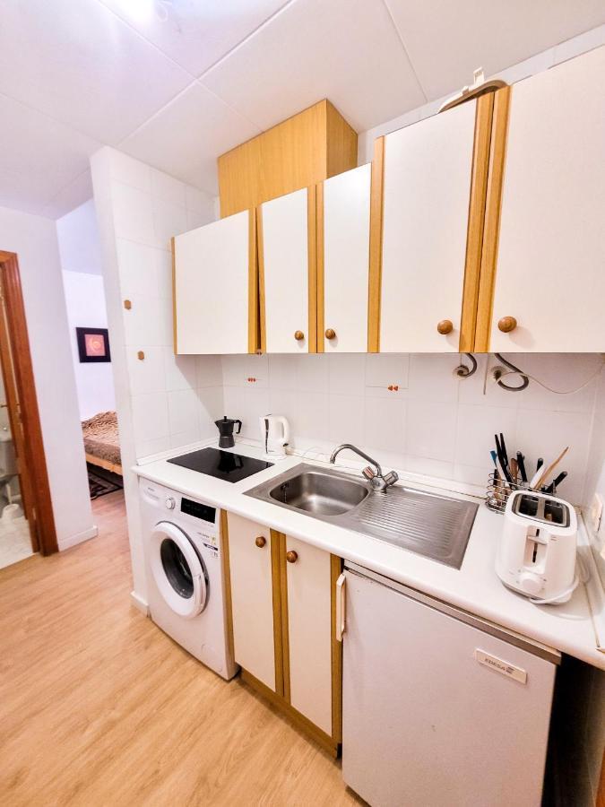 Apartamento Cerca A La Playa Del Cura ! Cura Beach ตอร์เรเวียคา ภายนอก รูปภาพ